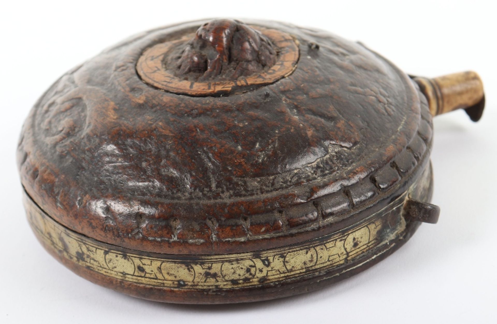 Circular Carved Wooden Powder Flask, European 17th Century - Image 3 of 7