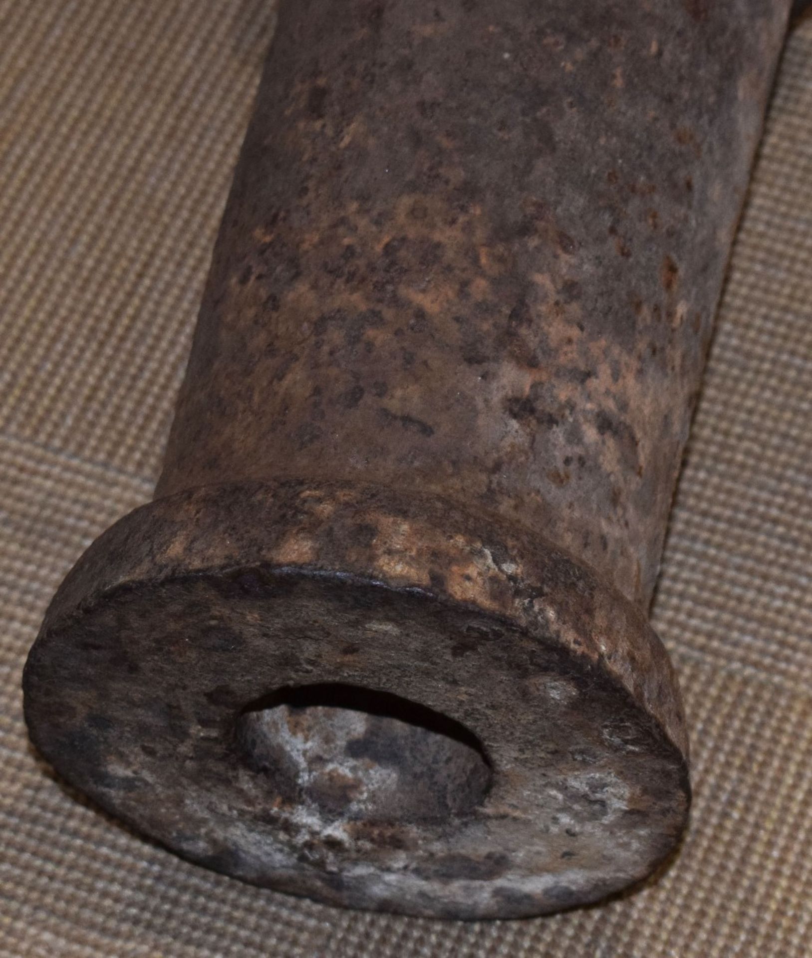 Heavy Chinese Cast Iron Cannon - Image 3 of 6