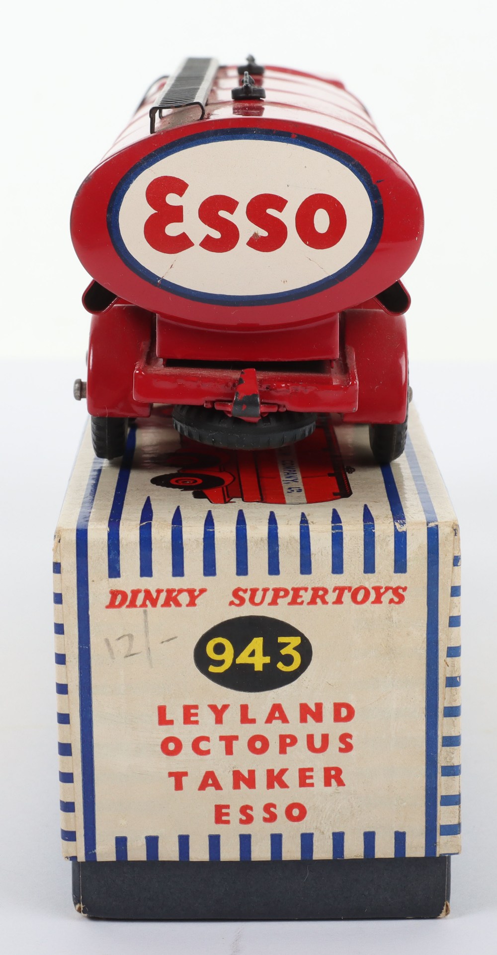 Dinky Supertoys 943 Leyland Octopus Tanker ‘Esso’ - Image 5 of 6