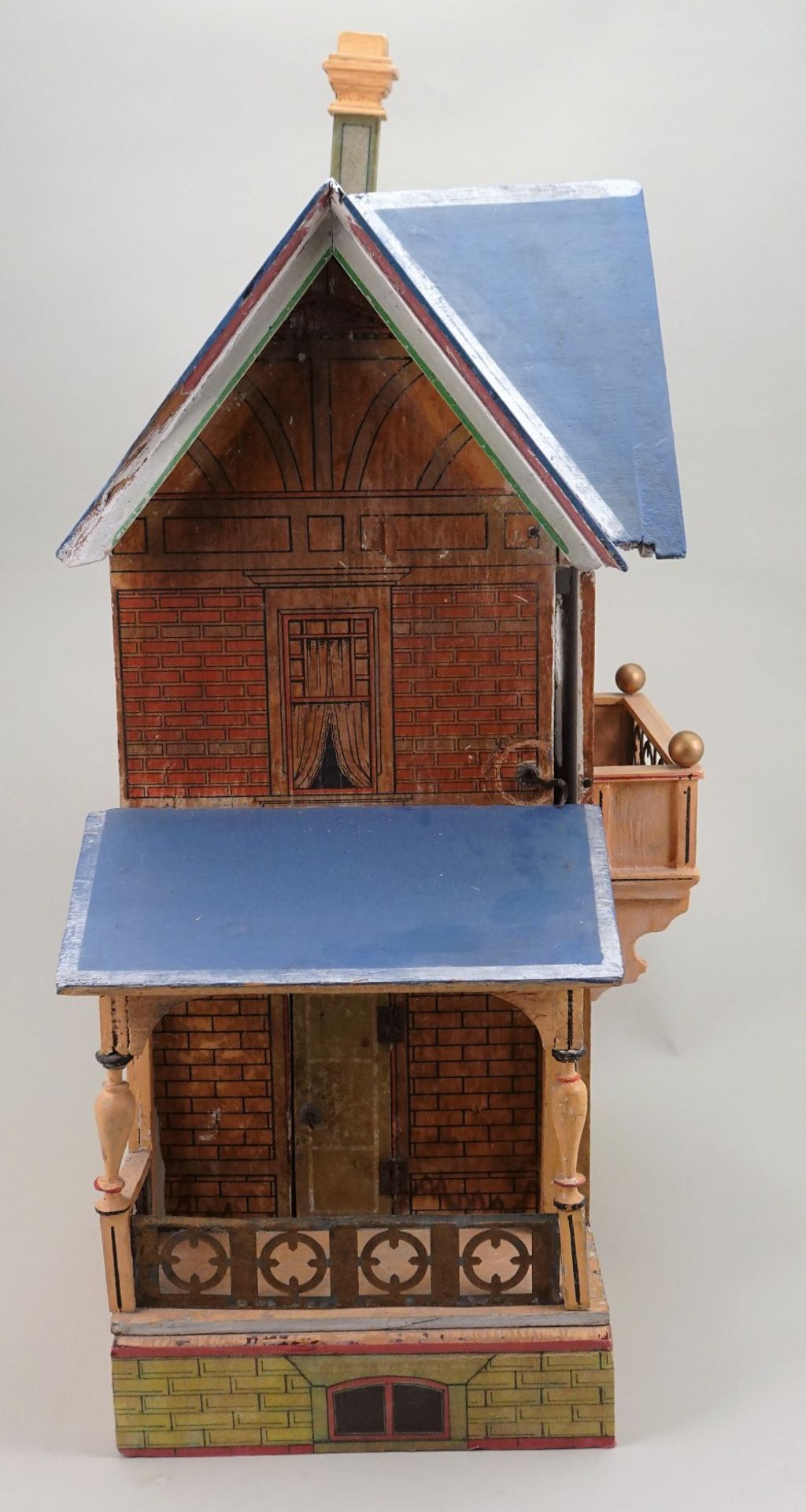 A Moritz Gottschalk model 3581 blue roof dolls house, German circa 1910, - Image 3 of 4