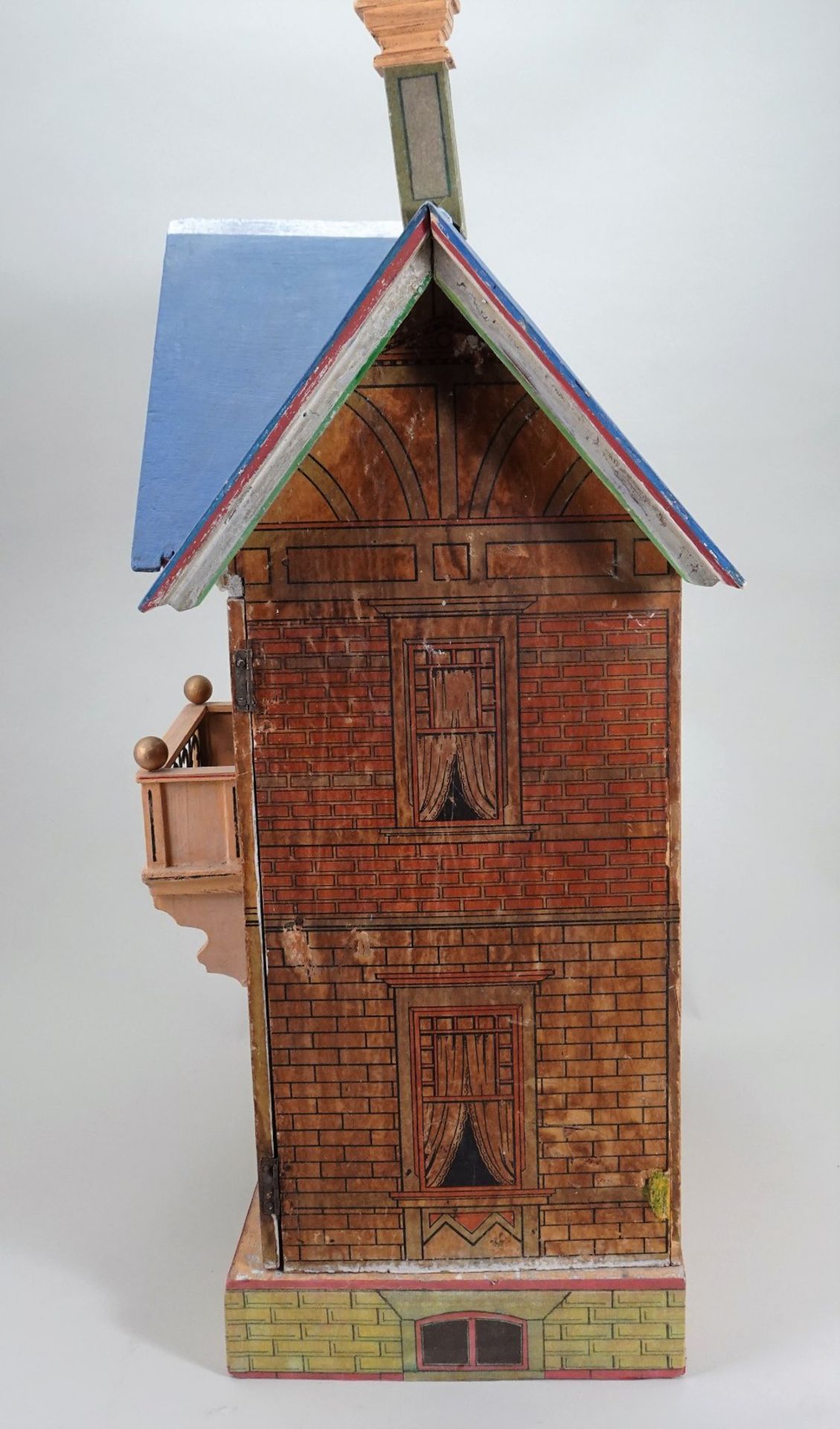 A Moritz Gottschalk model 3581 blue roof dolls house, German circa 1910, - Image 4 of 4