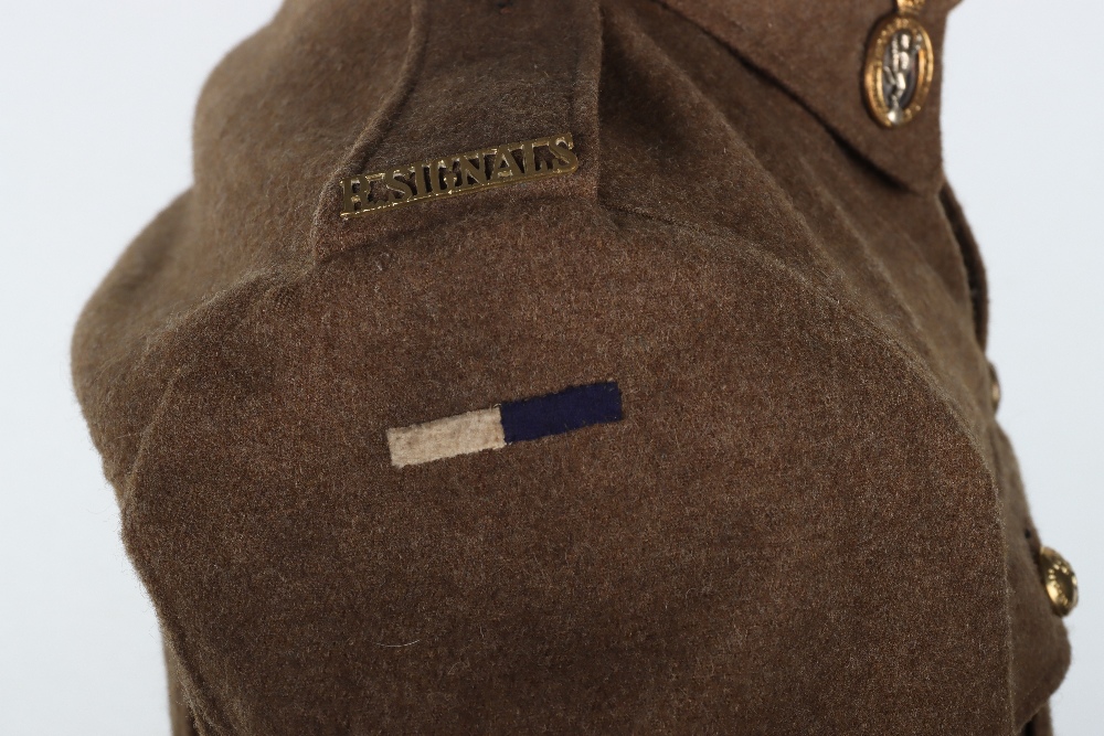 1922 Pattern Royal Signals Dispatch Riders Tunic and Peaked Cap - Image 6 of 19