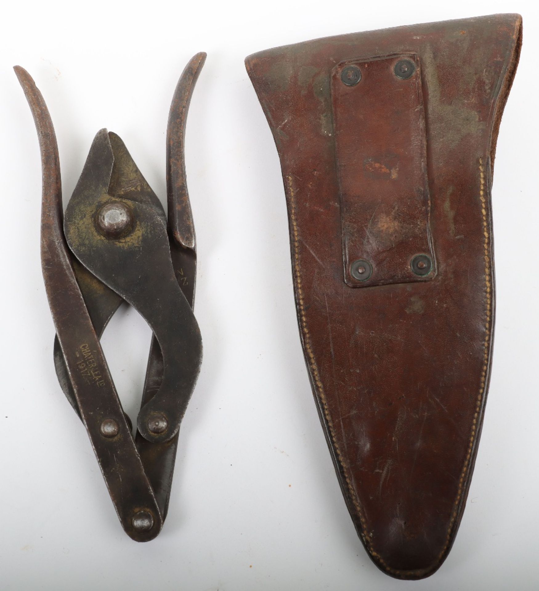 WW1 British 1917 Dated Folding Wire Cutters - Image 2 of 9