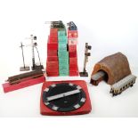 Hornby 0 gauge Rolling Stock and accessories