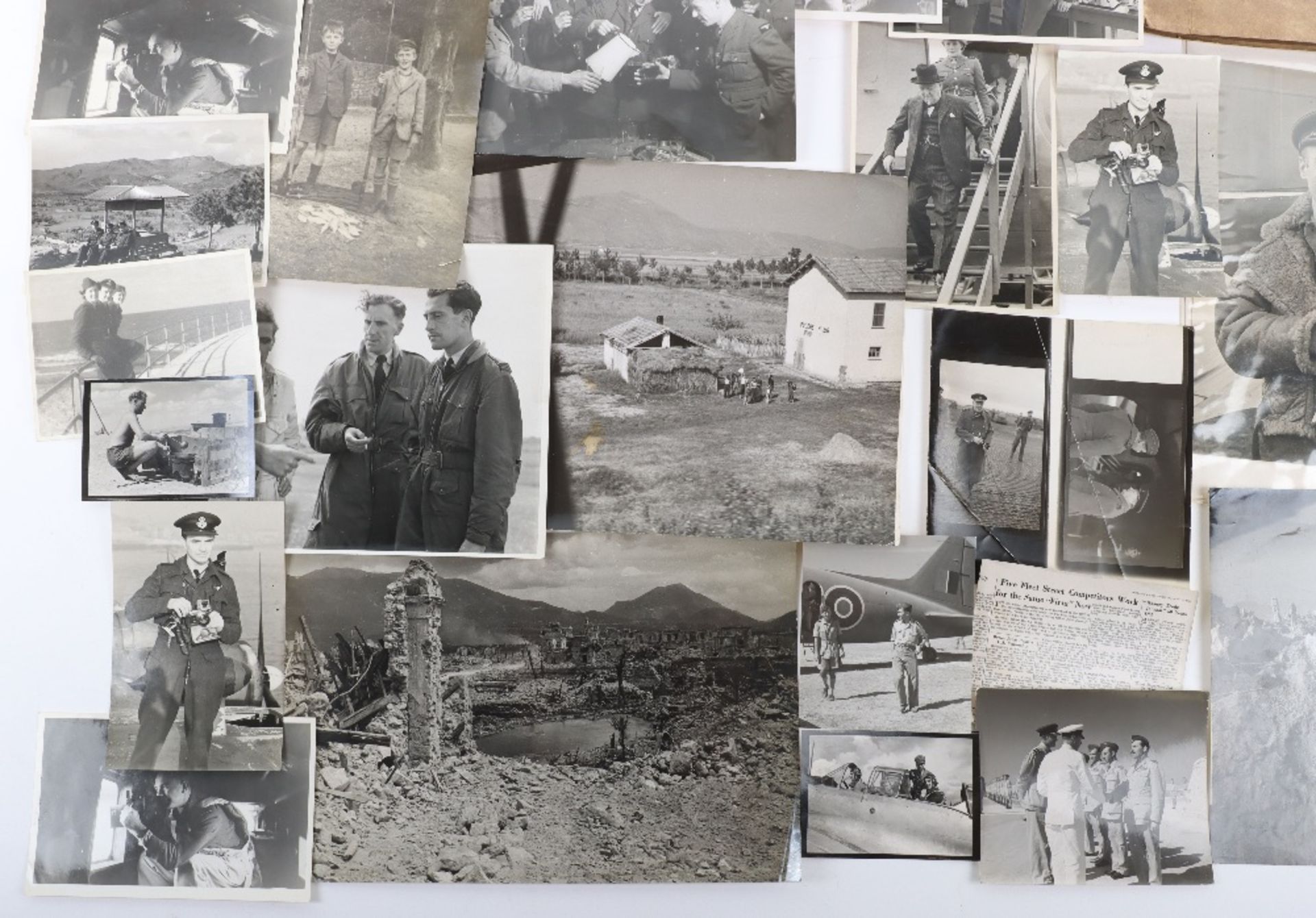 Important Photographic Collection taken by Flight Lieutenant L. H. Abbott, an Air Ministry Official - Bild 3 aus 9