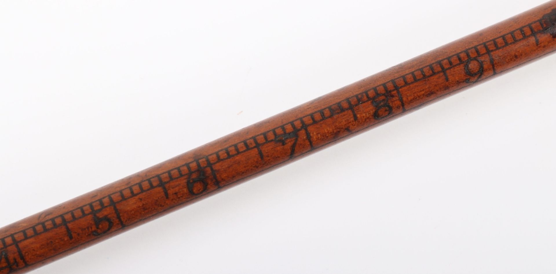 >A 19th century ivory topped brewers/vintners measuring stick - Bild 7 aus 27