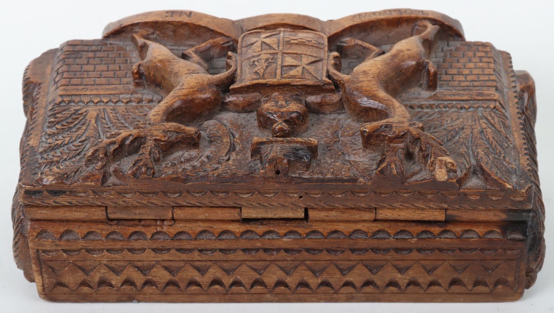 A 19th century Scottish carved wood box with Campbell clan crest and motto to lid - Image 4 of 8