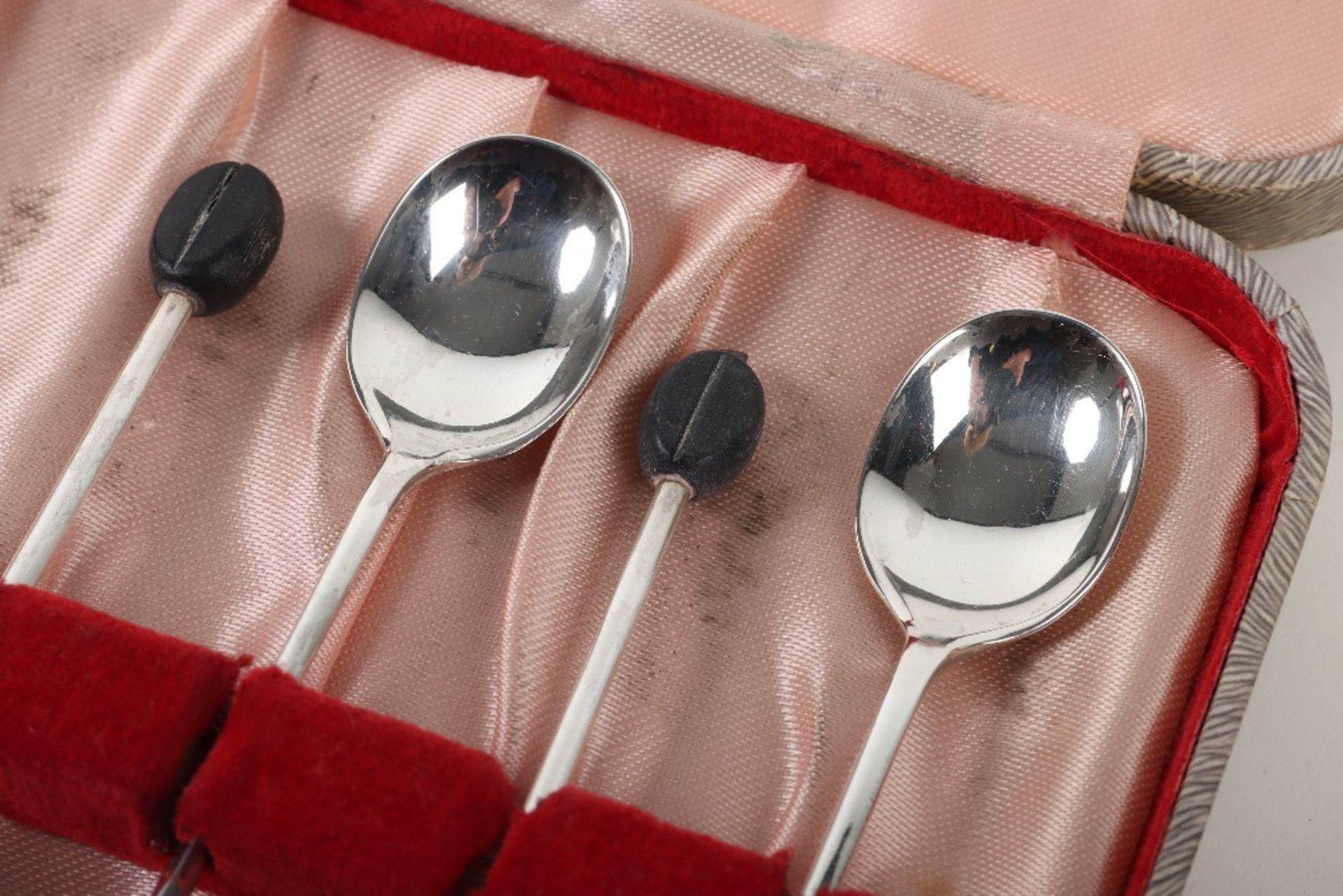 A cased set of six cake forks, Sheffield 1909 - Bild 3 aus 7