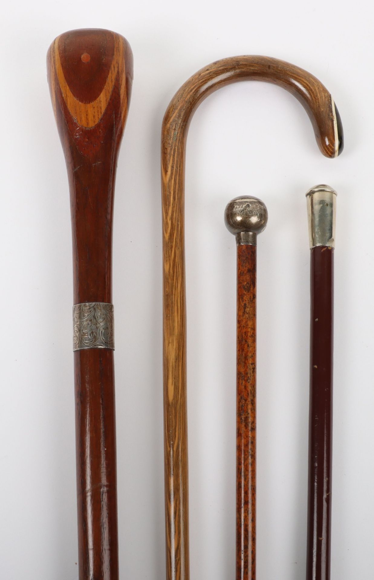 Two Sergeant Major pace sticks, one with silver ball pommel, London 1918 - Bild 3 aus 11