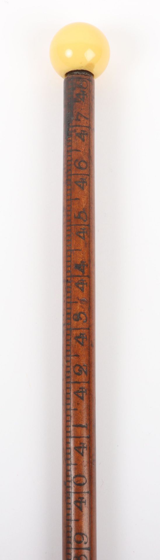 >A 19th century ivory topped brewers/vintners measuring stick - Bild 4 aus 27