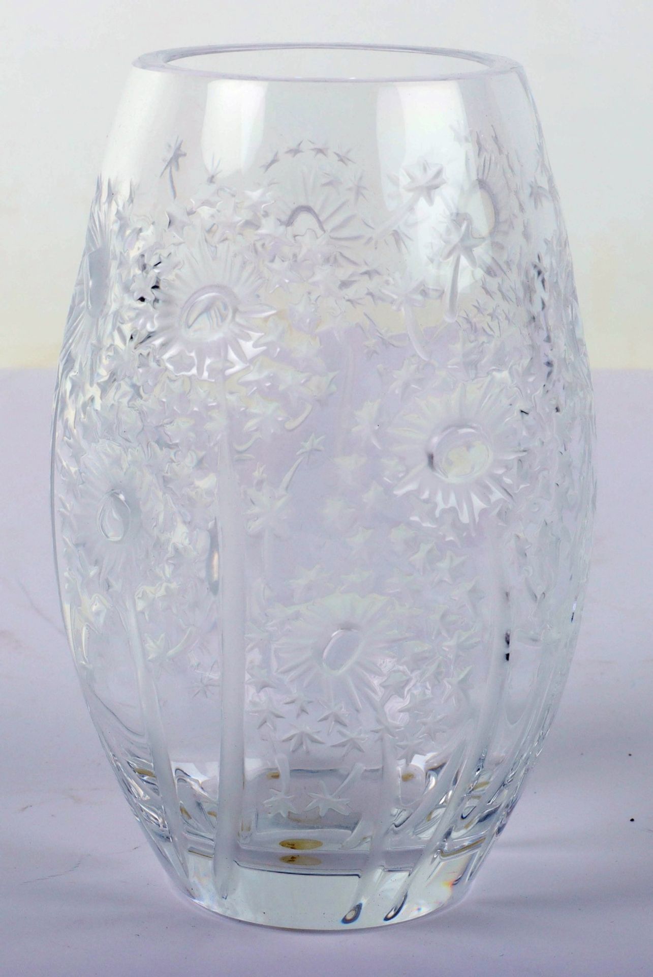 A Lalique glass vase - Image 3 of 5