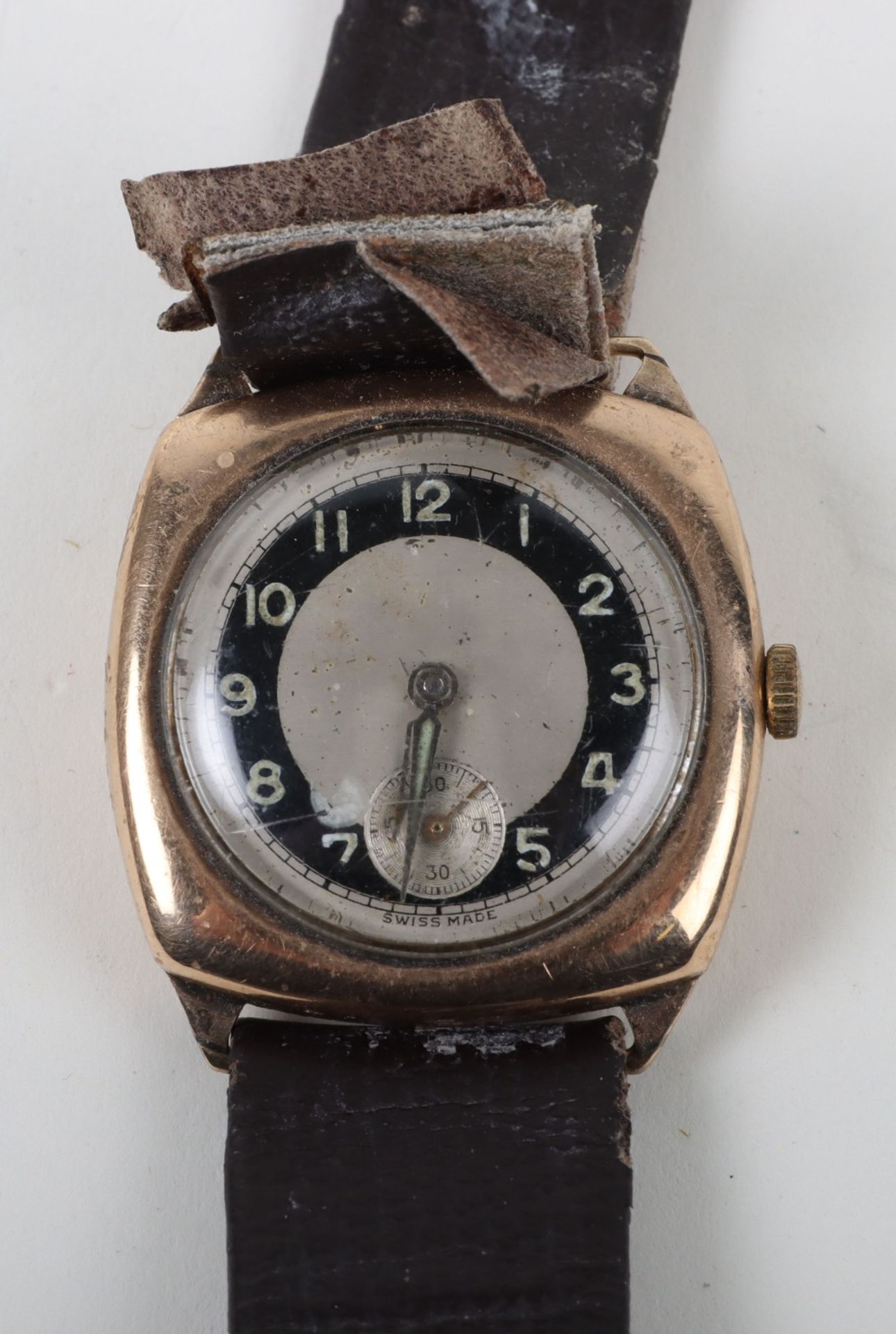 A 1930’s 9ct gold gentleman’s watch - Image 2 of 5