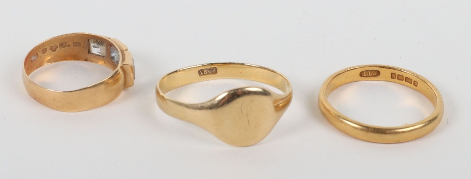 Two men’s gold rings - Image 3 of 3
