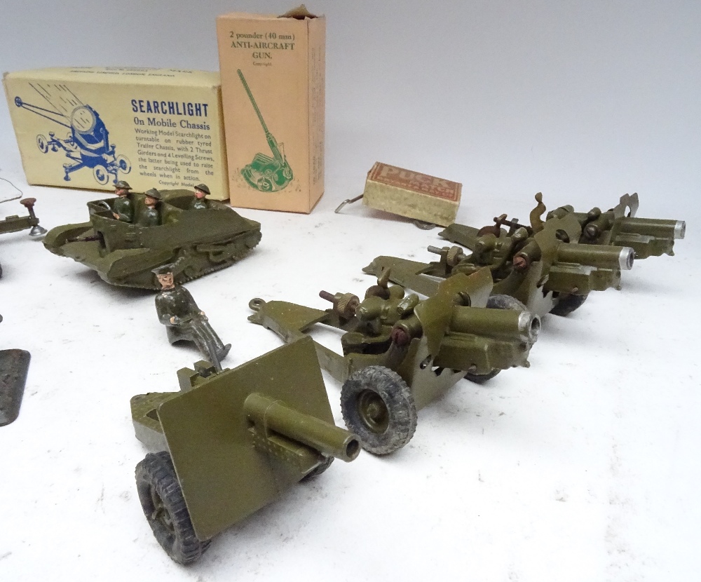 Britains Artillery and Anti-aircraft - Image 2 of 5