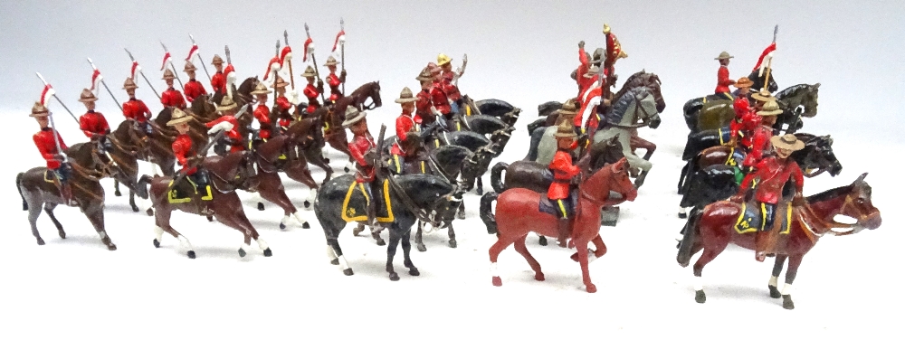 New Toy Soldiers Royal Canadian Mounted Police in stetsons, mounted - Image 4 of 5