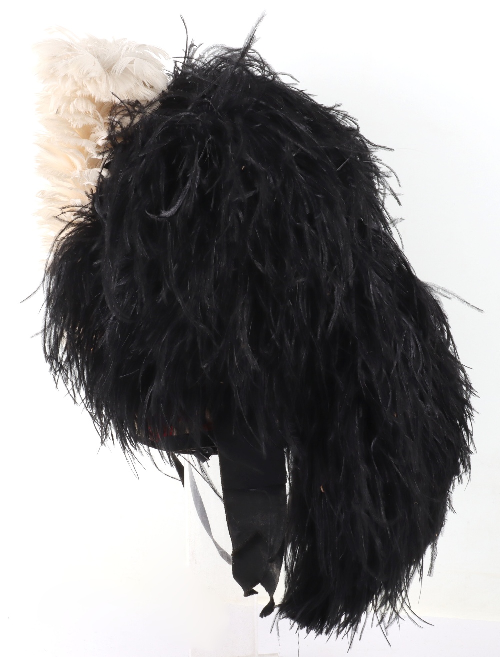 Scottish Feather Bonnet - Image 3 of 4