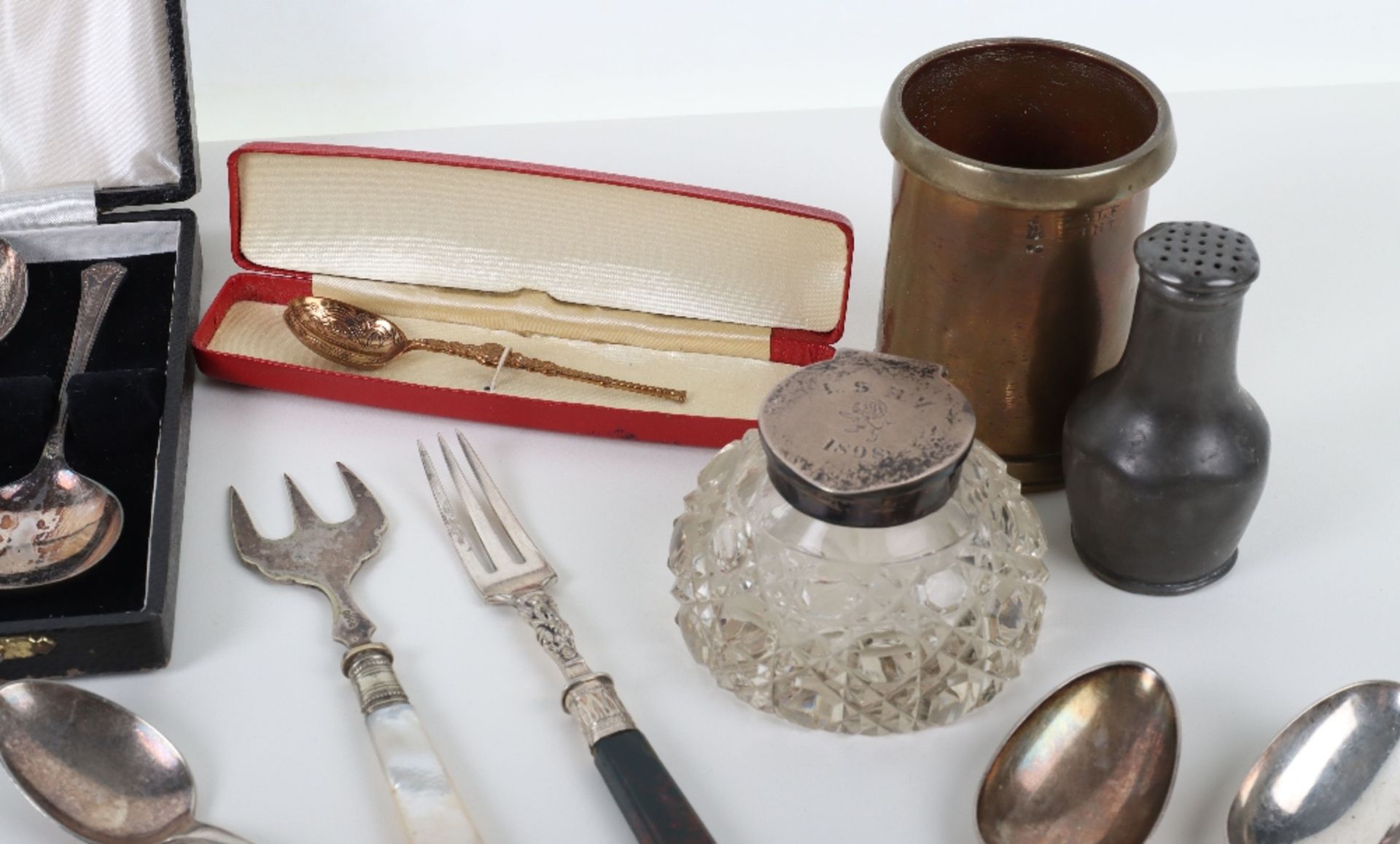 A selection of silver and silver plate - Bild 3 aus 8