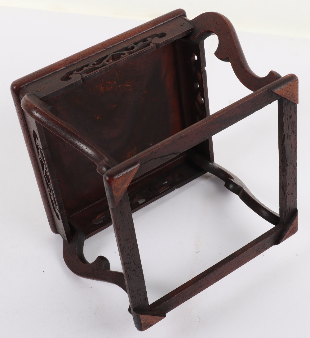 A 19th century small Chinese hardwood carved candle stand - Image 5 of 6