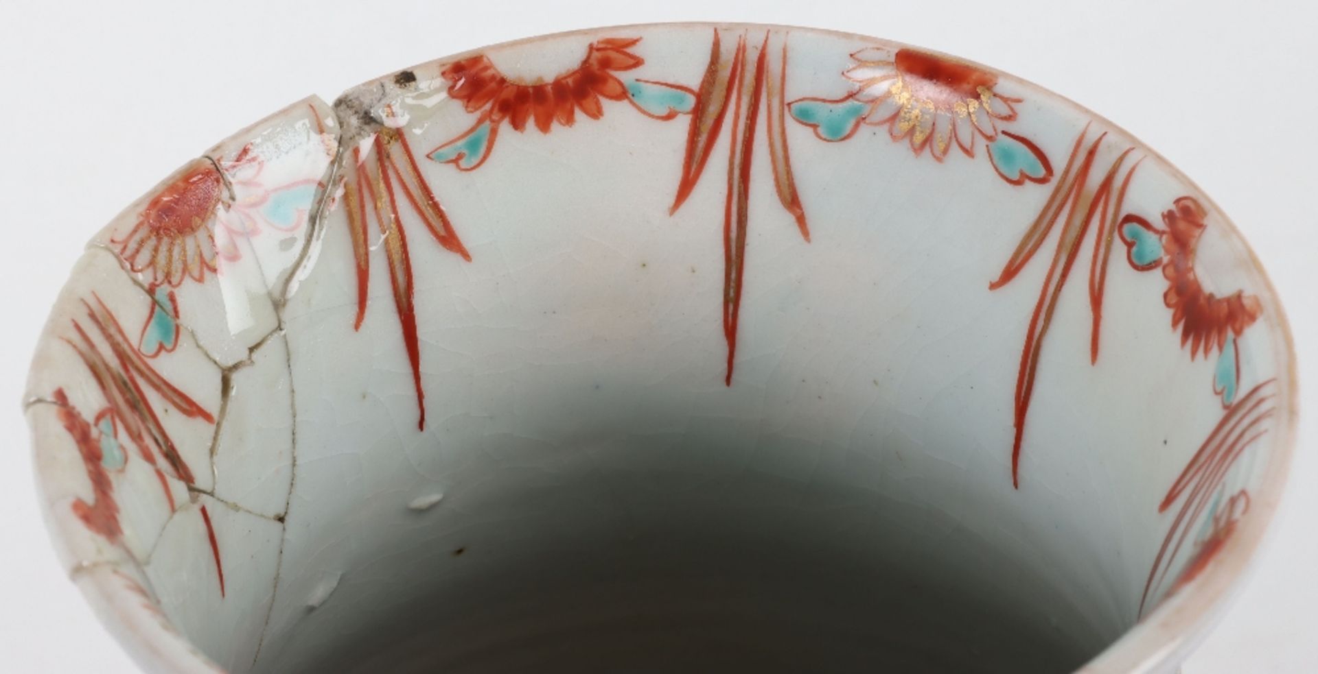 An 18th century Chinese blue and white bowl, unmarked - Image 18 of 27