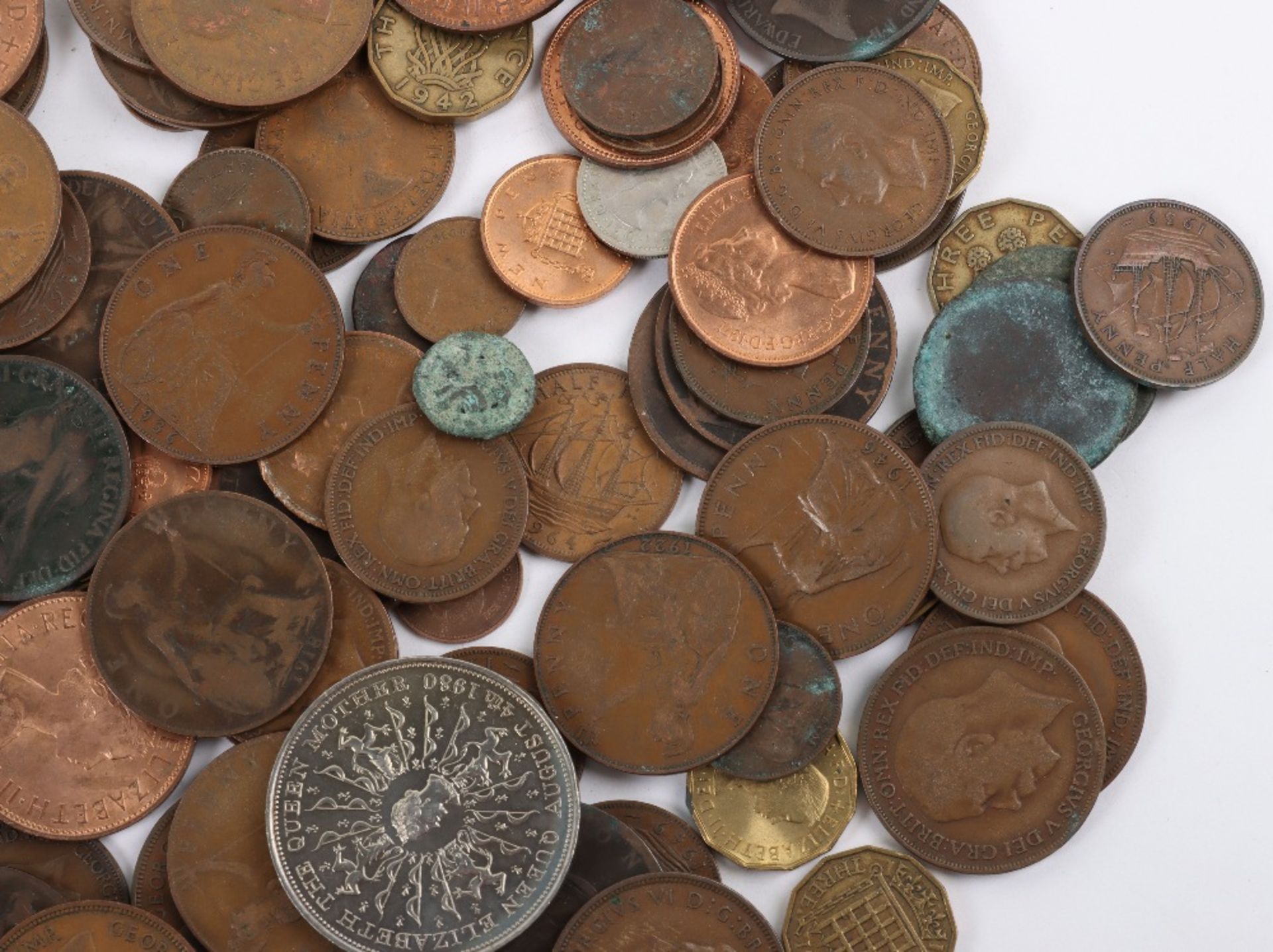 Selection of GB commemorative crowns and pennies - Image 4 of 4