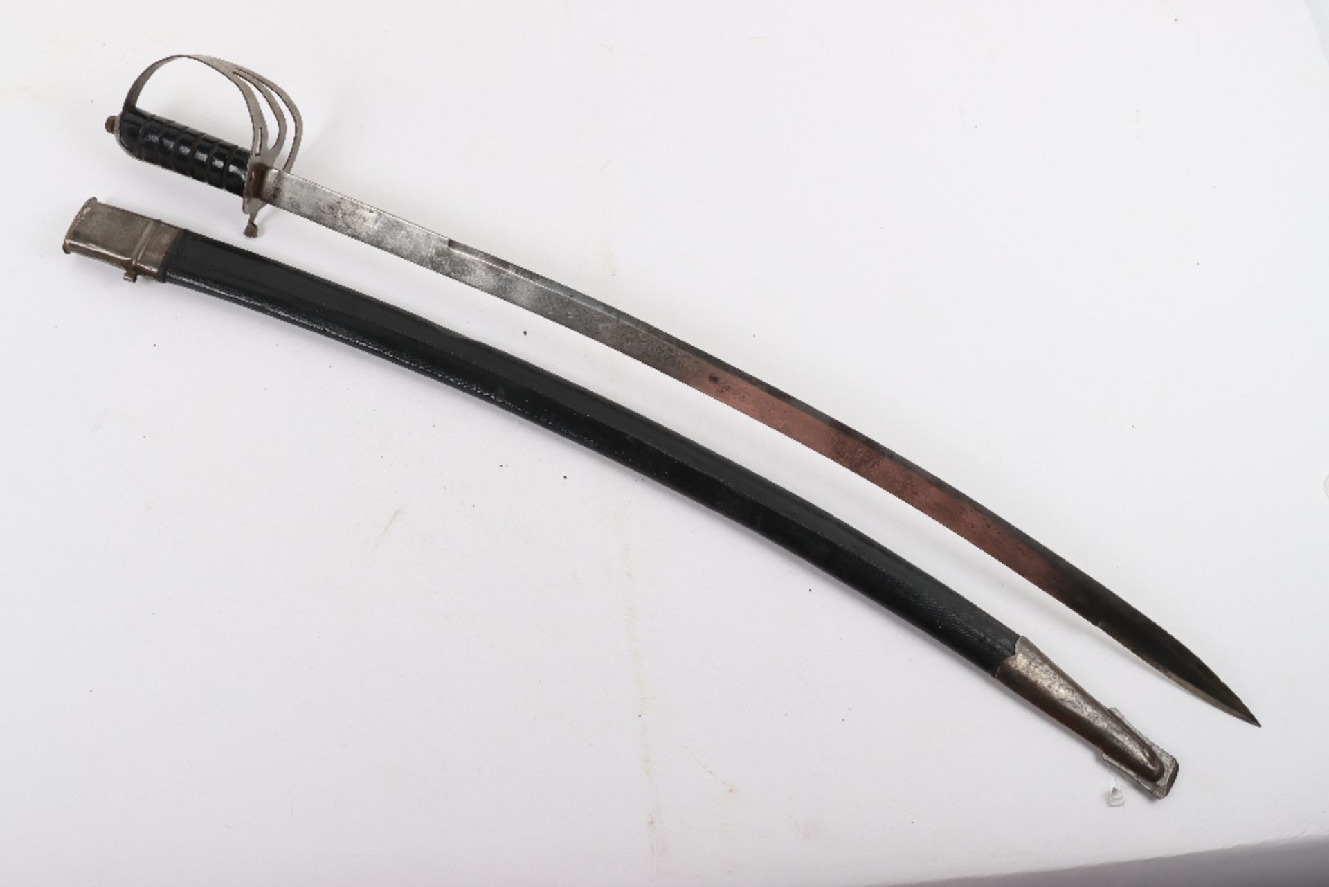 A Victorian Indian cavalry sword - Image 2 of 15