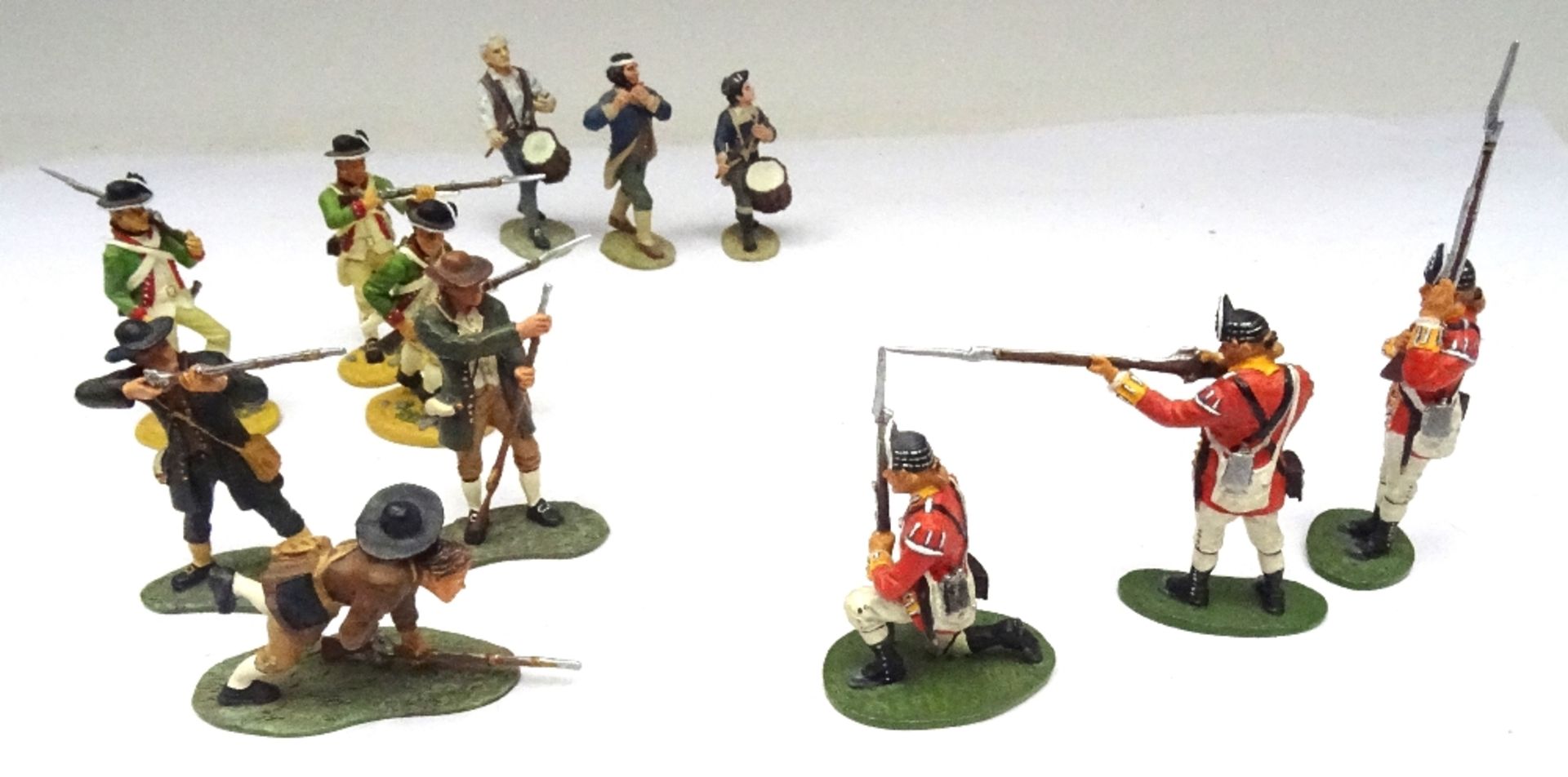 Britains Matte American Revolution set 17221 10th Foot - Image 7 of 9