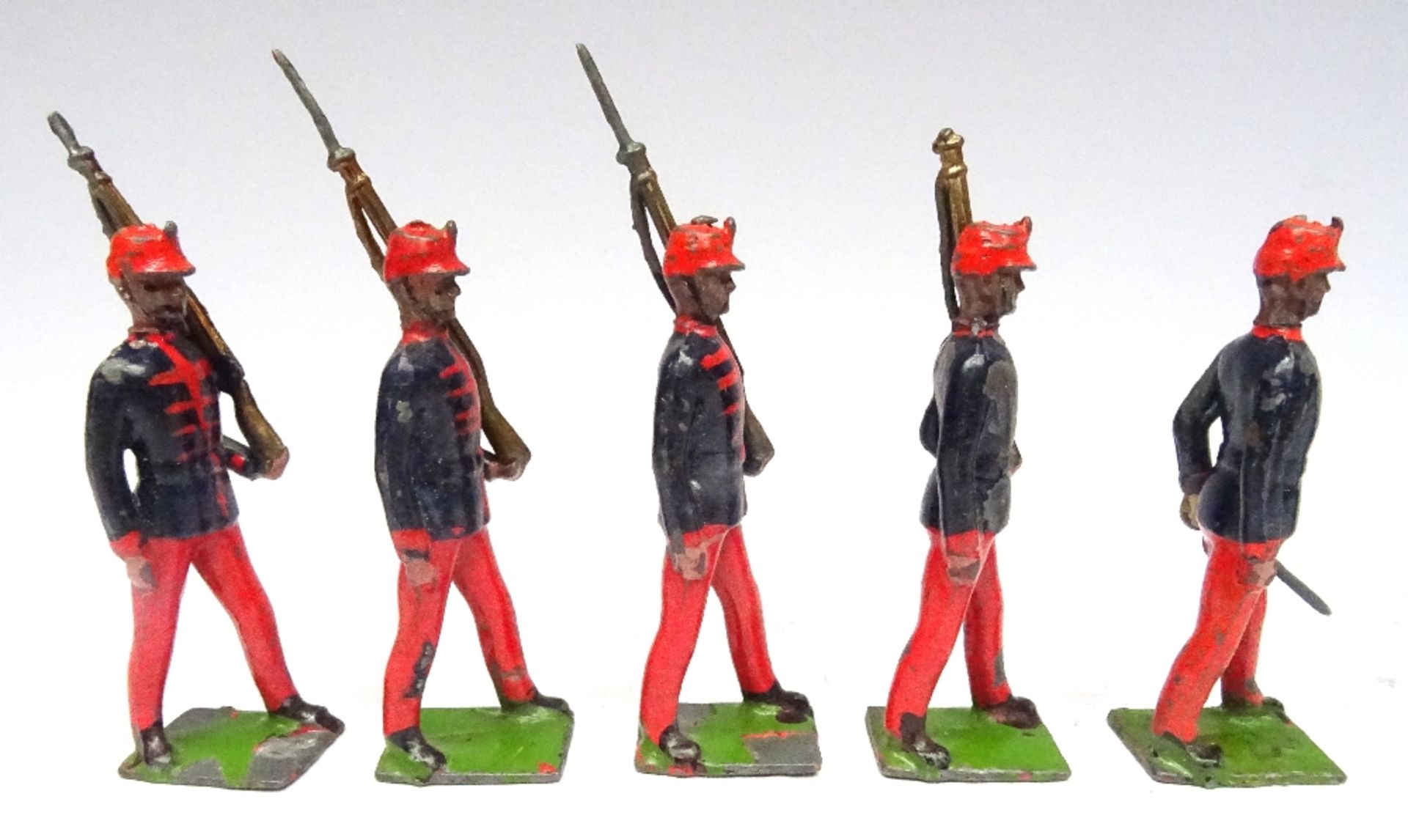 Britains set 178, Austrian Foot Guards - Image 10 of 12