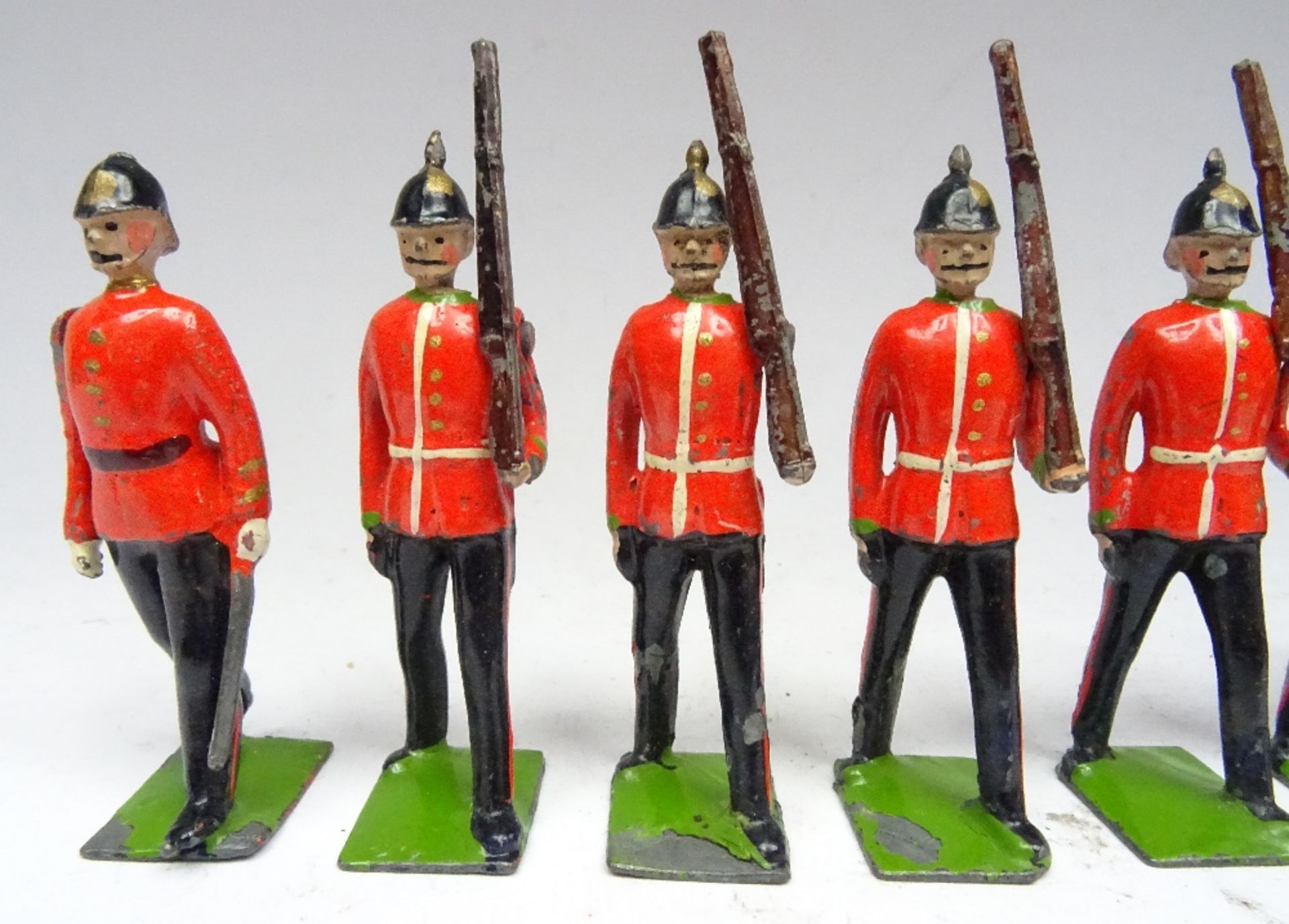 Britains RARE Famous Regiment set 1597, Dorsetshire Regiment - Image 3 of 6