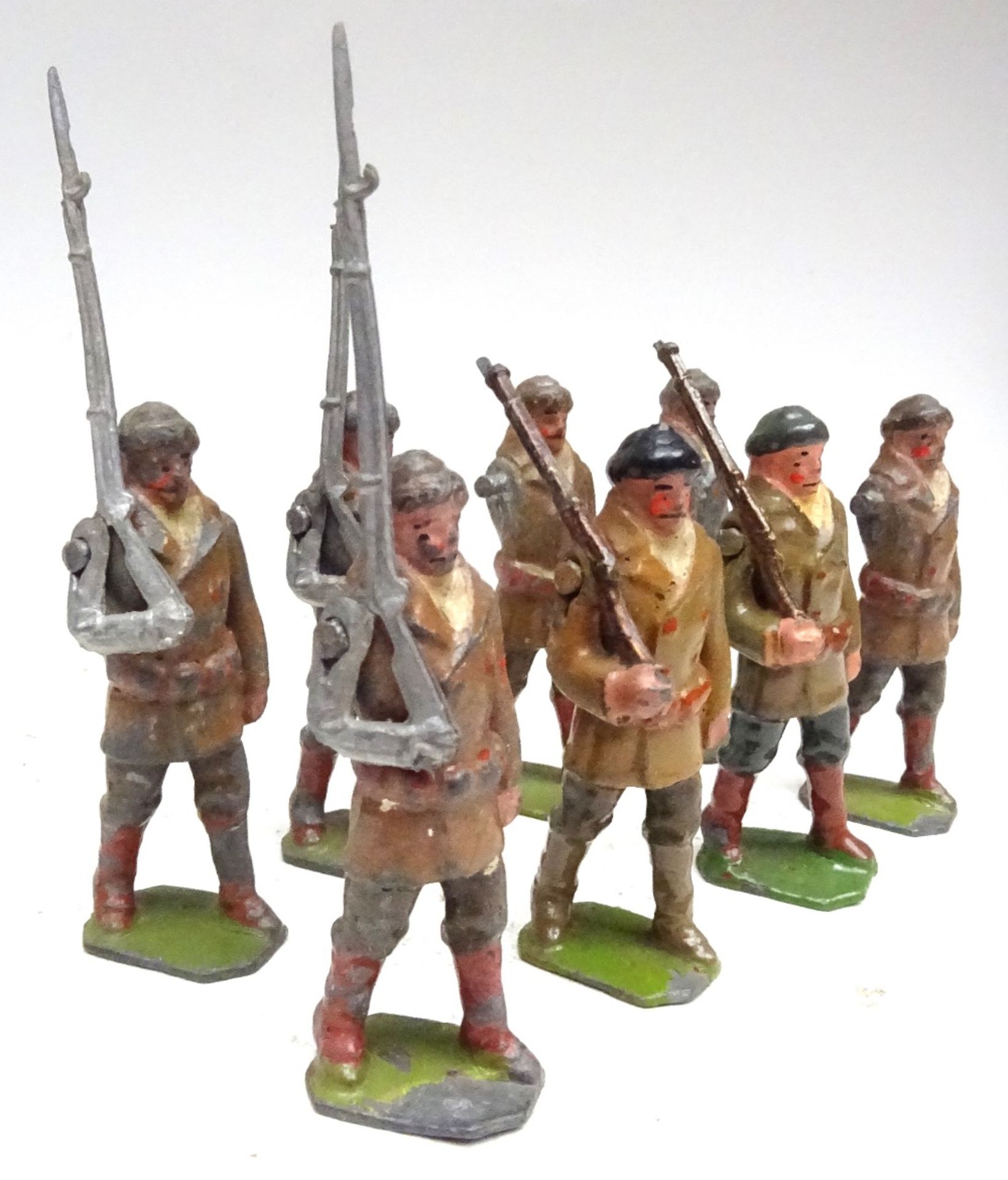 The full range of Britains Mounties - Image 3 of 10