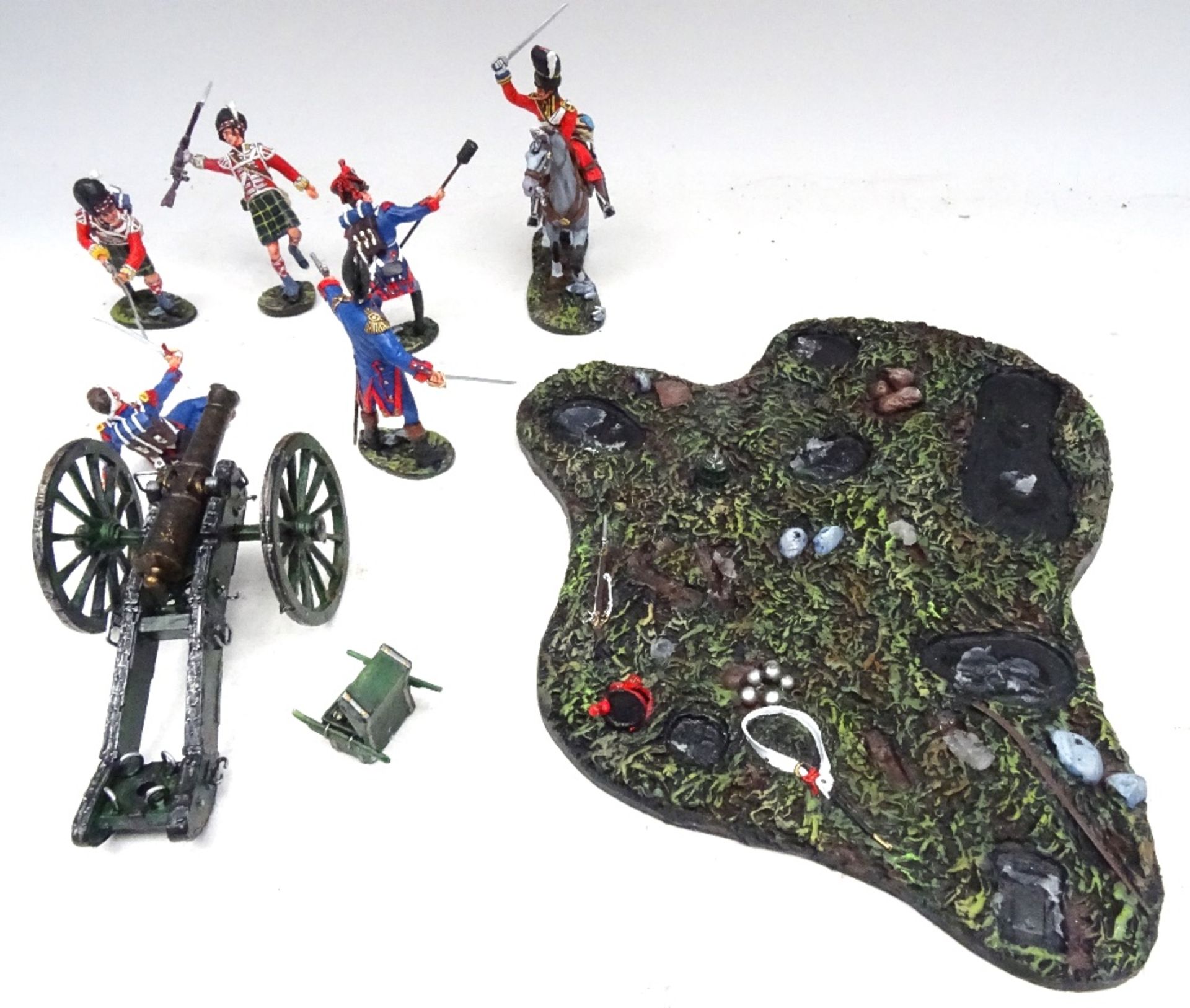 GNM Miniatures Waterloo: The Scots Greys and Gordons reach the Imperial Guard Artillery - Image 14 of 20