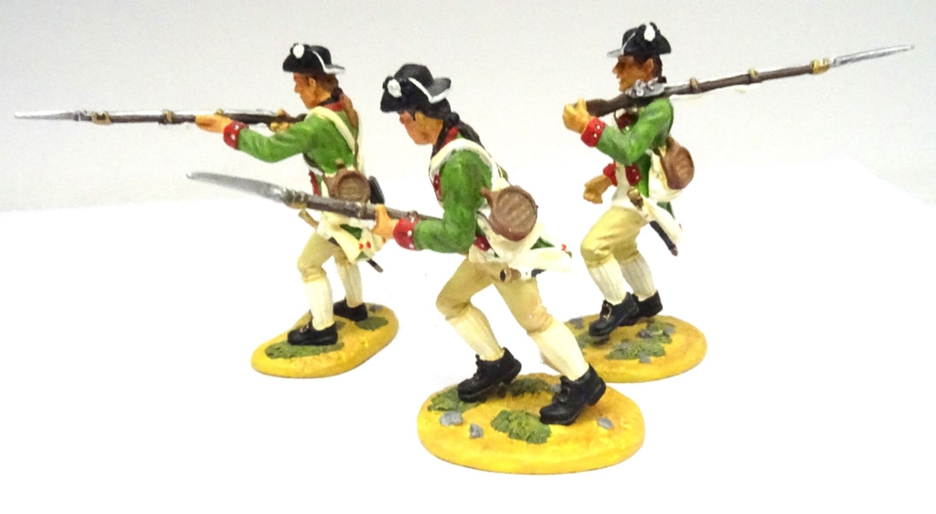 Britains Matte American Revolution set 17221 10th Foot - Image 5 of 9