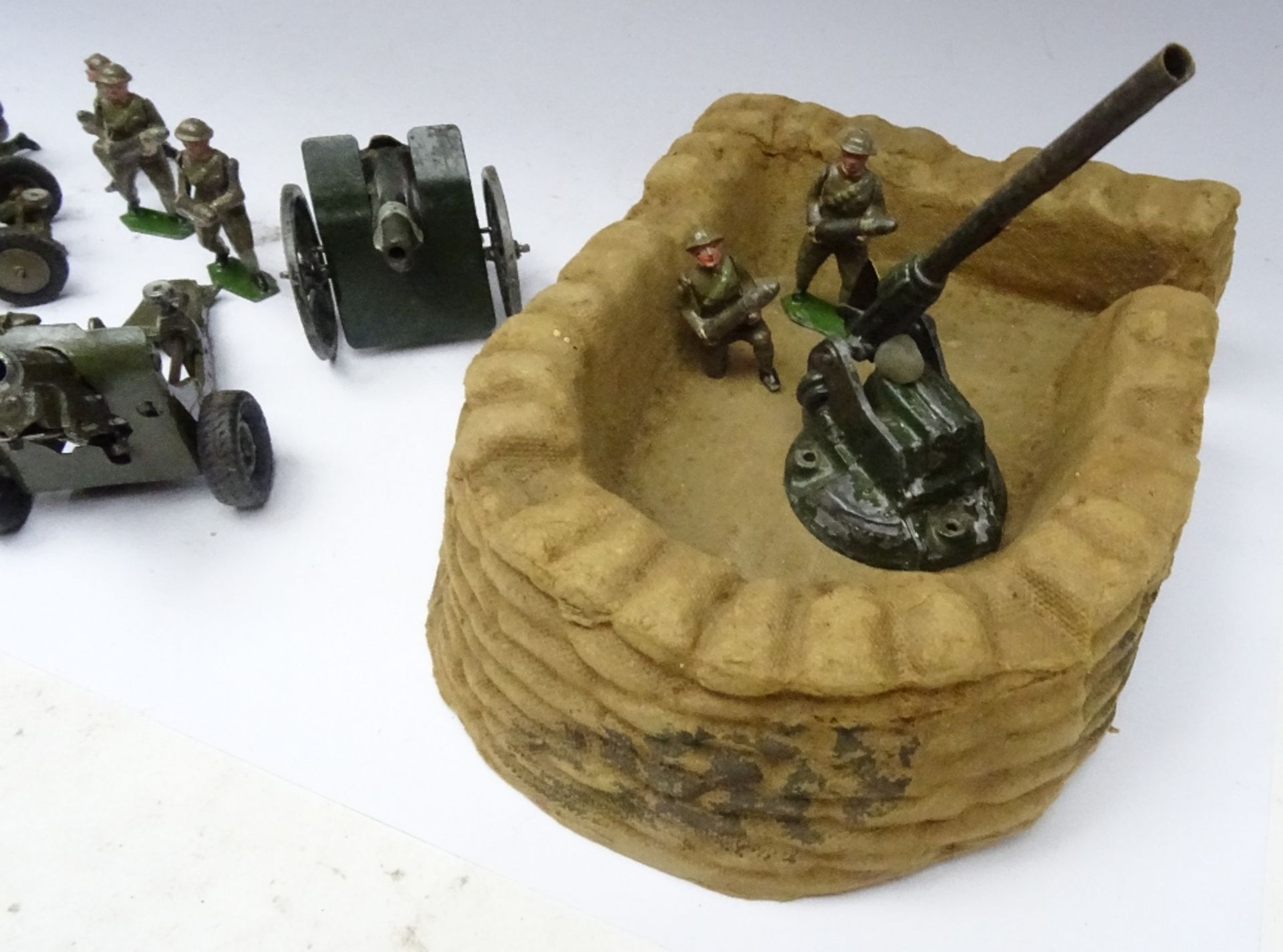 Britains set 1730, Gunners carrying Shells - Image 3 of 8