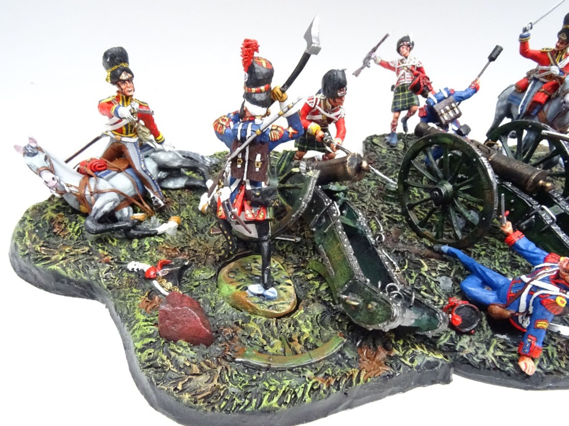 GNM Miniatures Waterloo: The Scots Greys and Gordons reach the Imperial Guard Artillery - Image 10 of 20