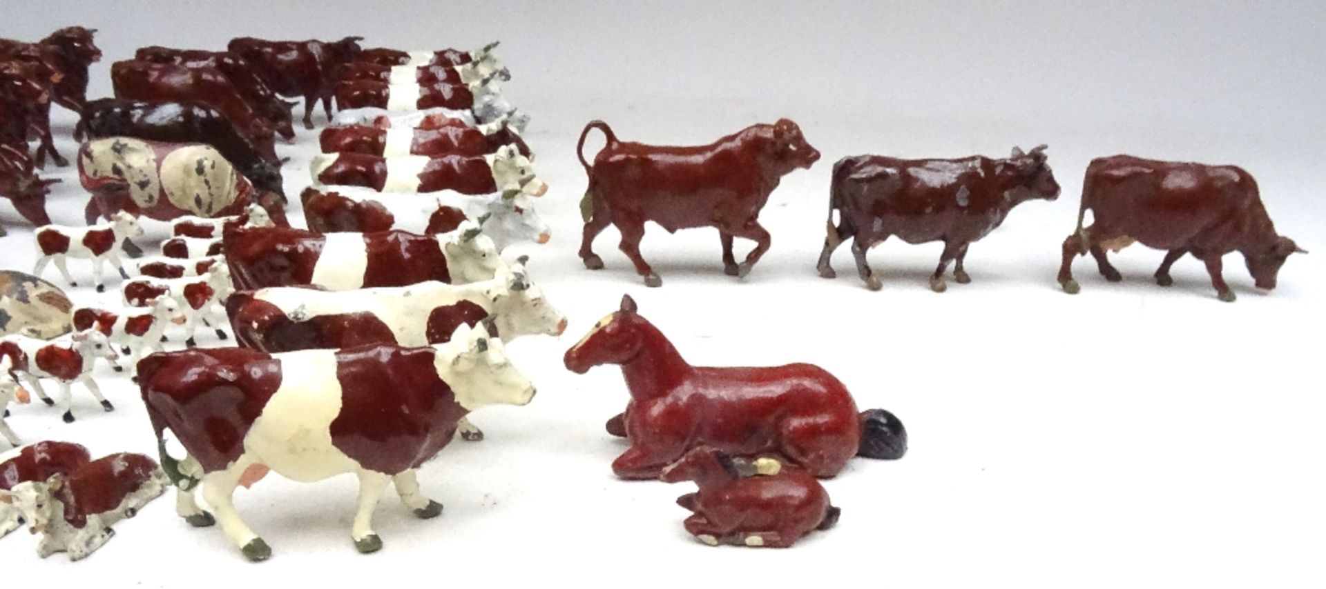 Brown and White Cattle, mostly Britains - Image 4 of 4