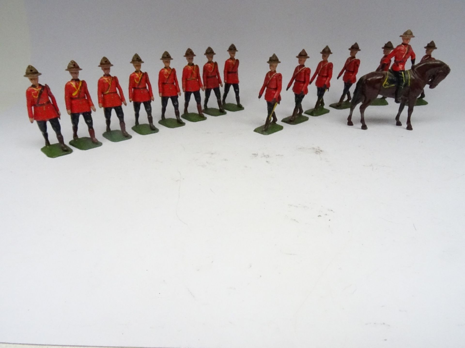 Britains Canadian sets 1349, RCMP mounted - Image 4 of 5