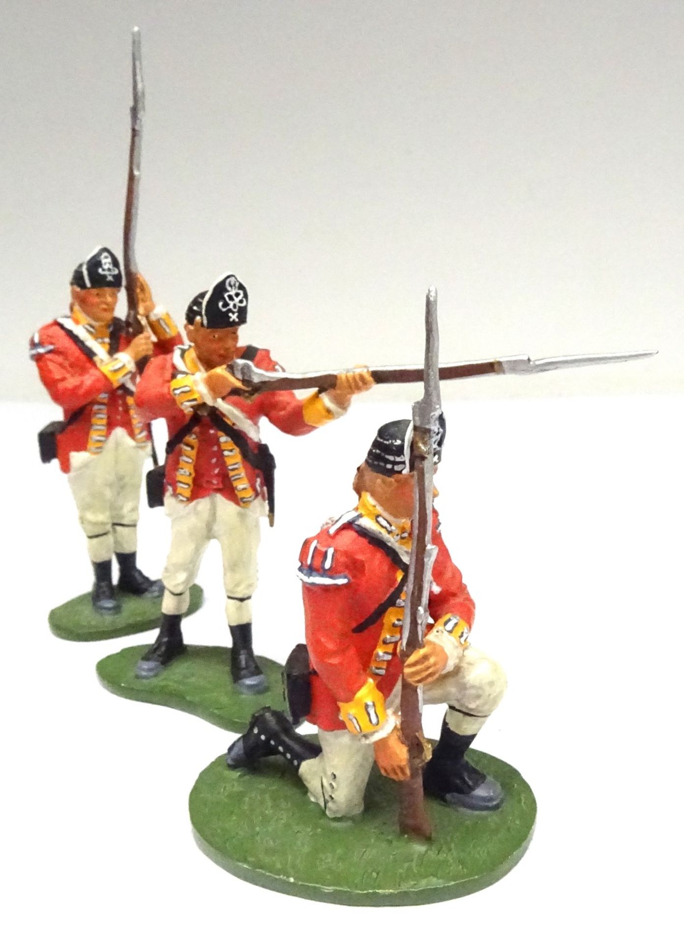 Britains Matte American Revolution set 17221 10th Foot - Image 2 of 9