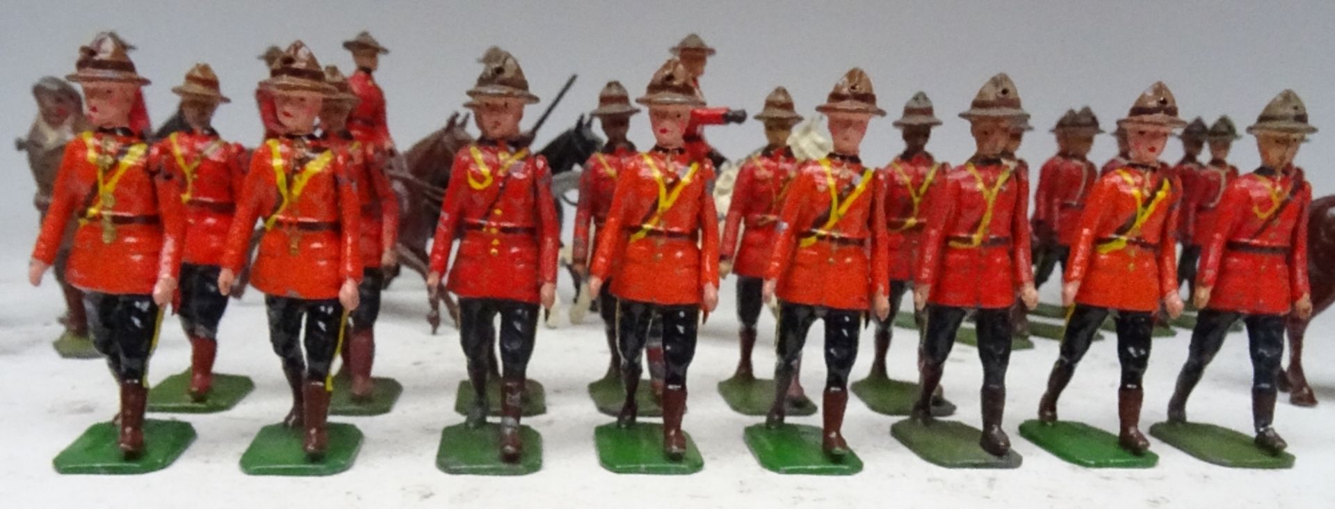 The full range of Britains Mounties - Image 6 of 10