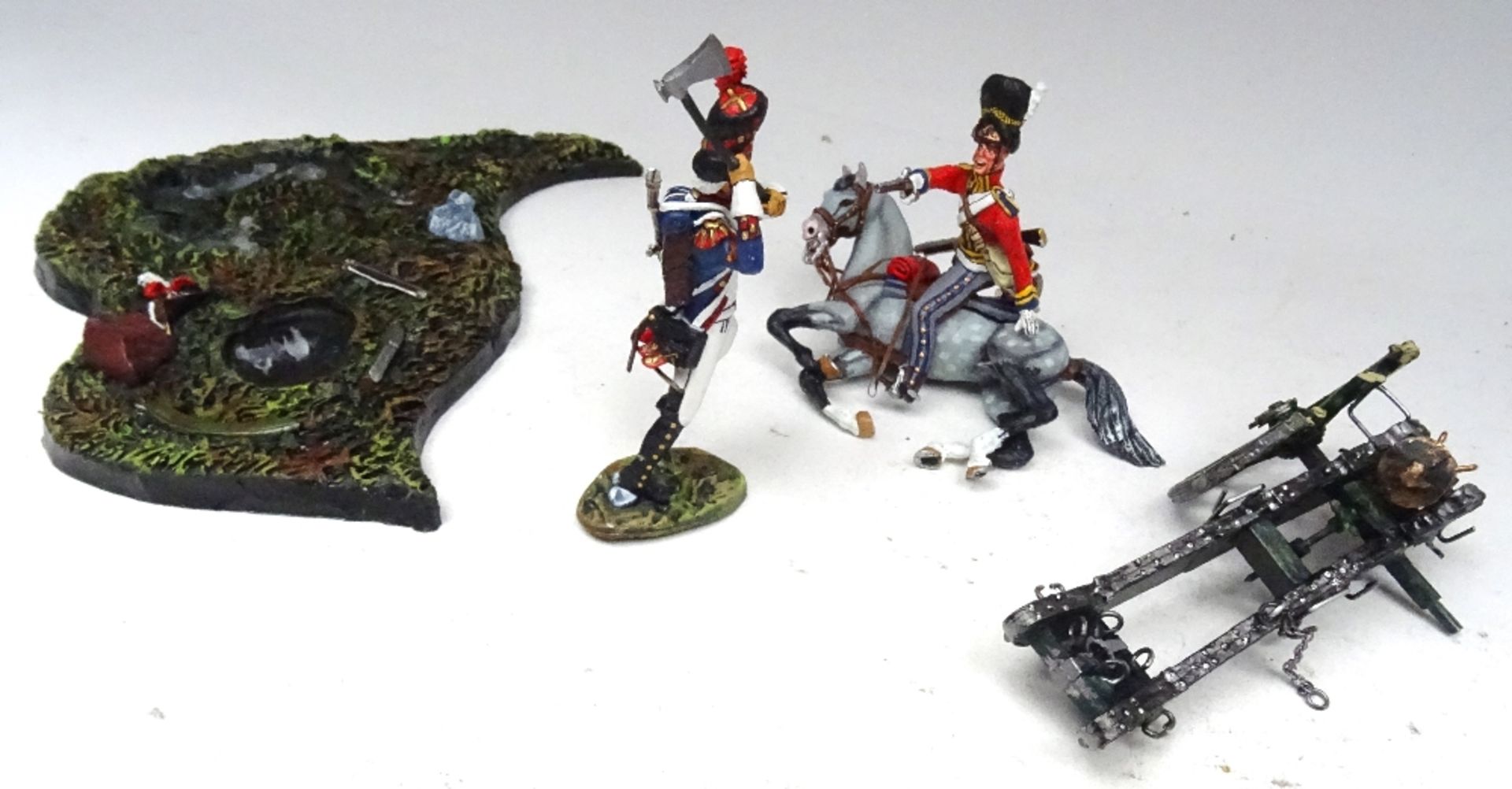 GNM Miniatures Waterloo: The Scots Greys and Gordons reach the Imperial Guard Artillery - Image 13 of 20