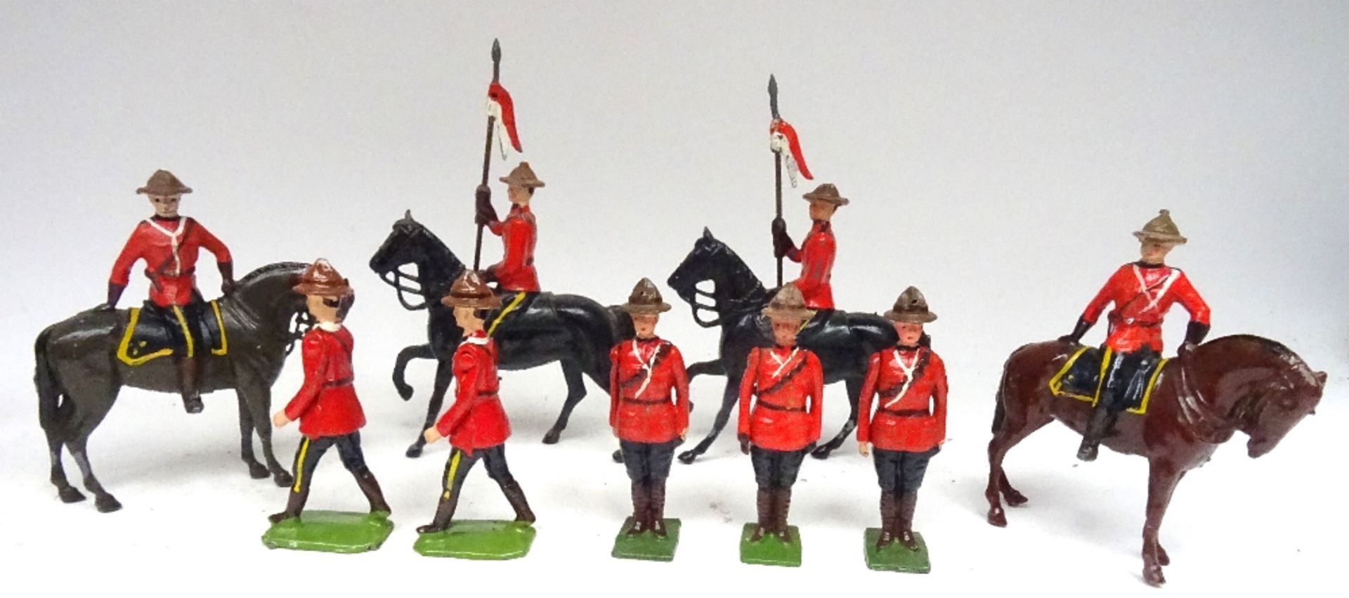 The full range of Britains Mounties - Image 10 of 10