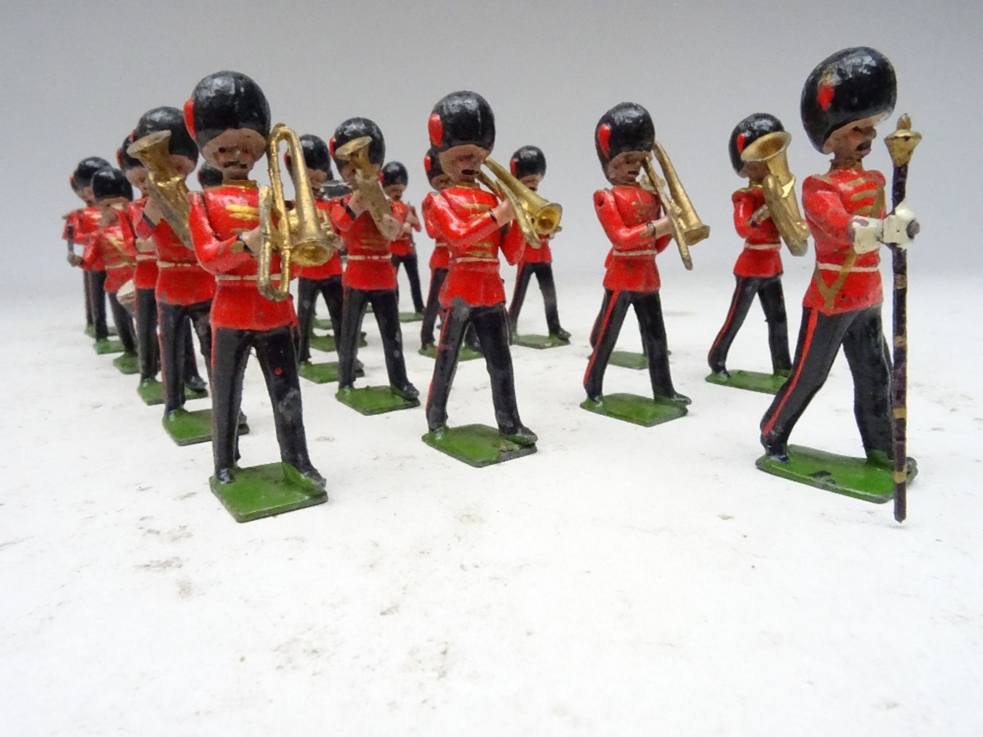 Britains set 37, Band of the Coldstream Guards - Image 4 of 4