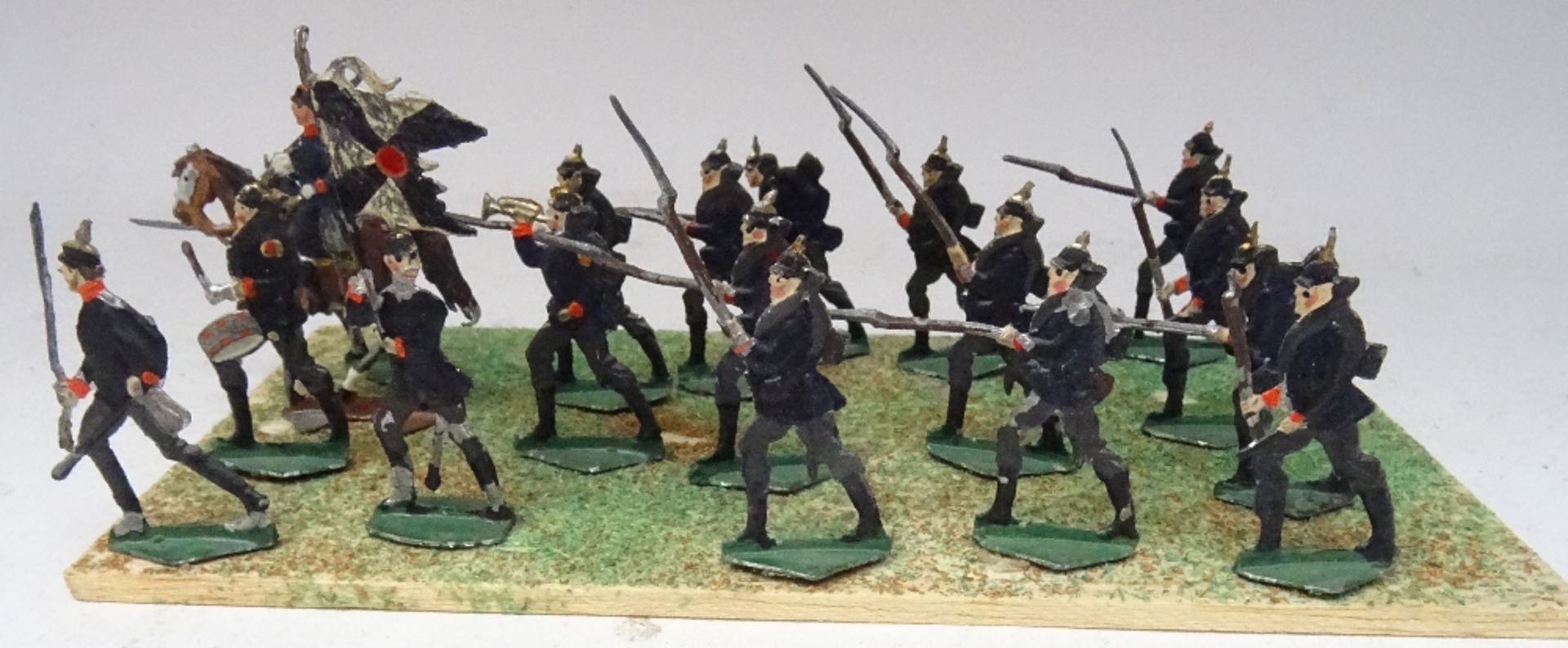 Flat figures, mostly Franco-Prusiian War - Image 2 of 8