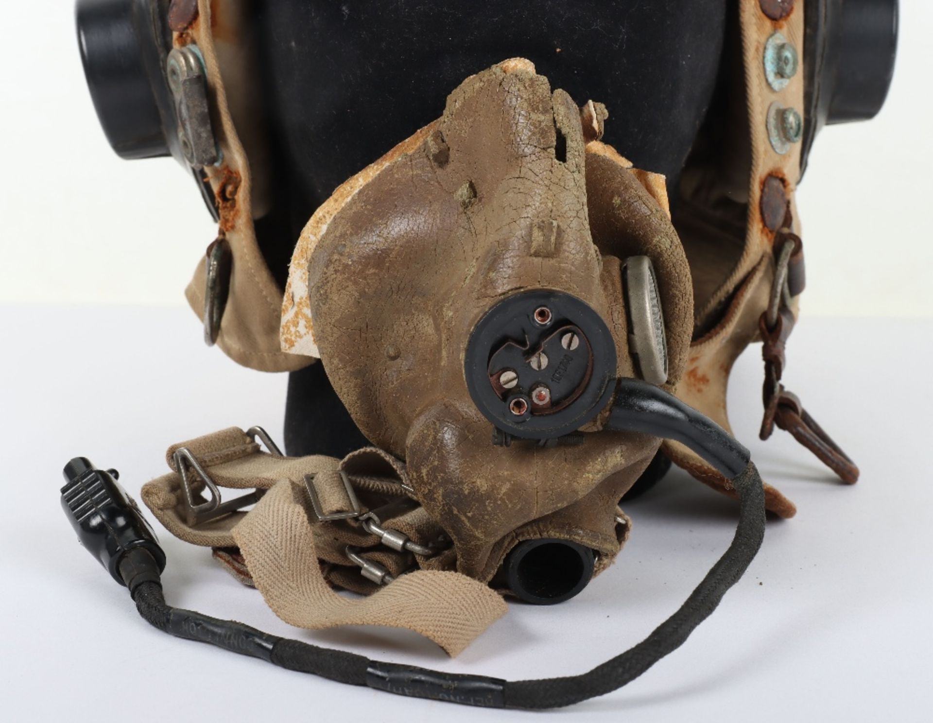 WW2 Royal Air Force Early Pattern D-Type Flying Helmet - Image 2 of 14
