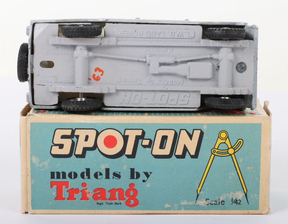 Tri-ang Spot On Model 161 Land Rover - Image 5 of 5