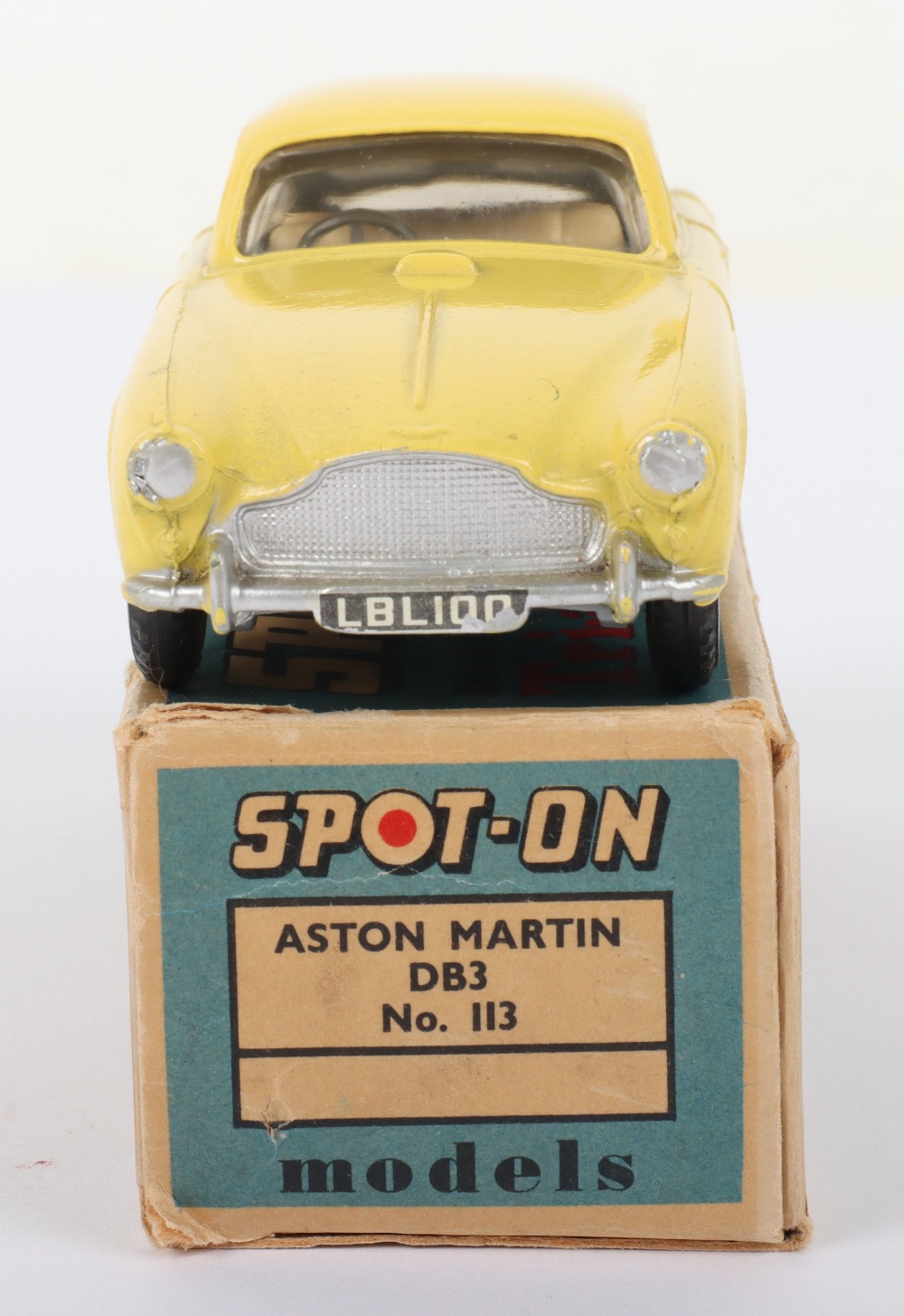 Tri-ang Spot On Model 113 Aston Martin DB3, yellow body - Image 4 of 5