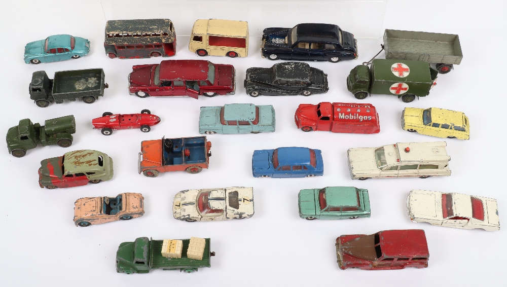 Quantity of Play-worn Dinky Toys - Image 3 of 3