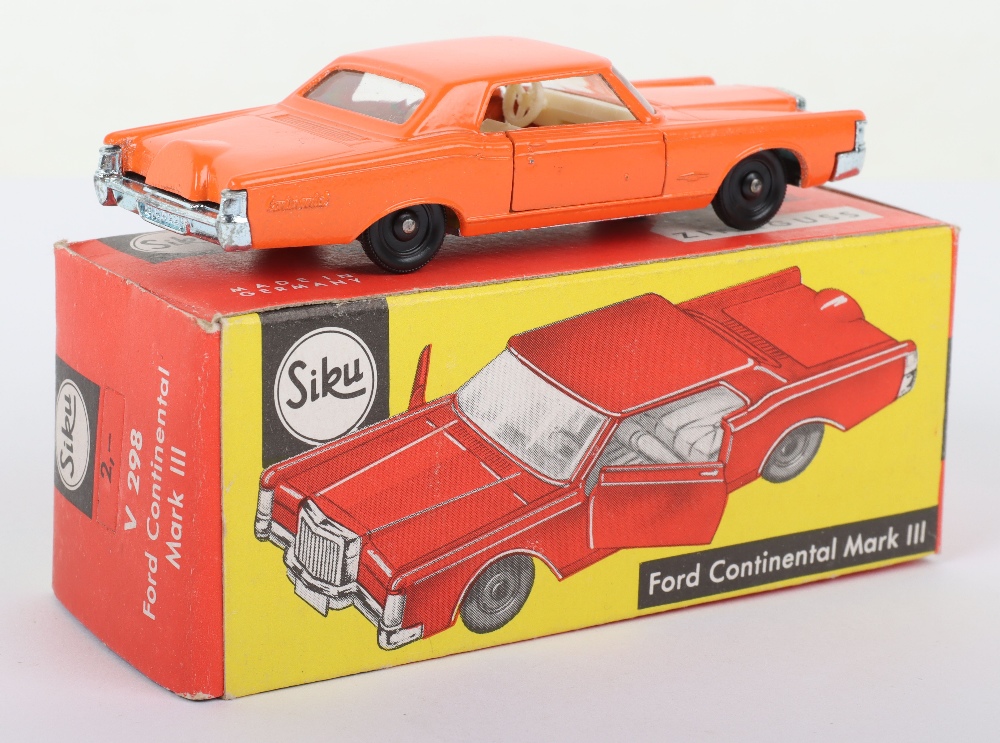 Siku (Germany) V 298 Ford Continental Mark III - Image 2 of 3