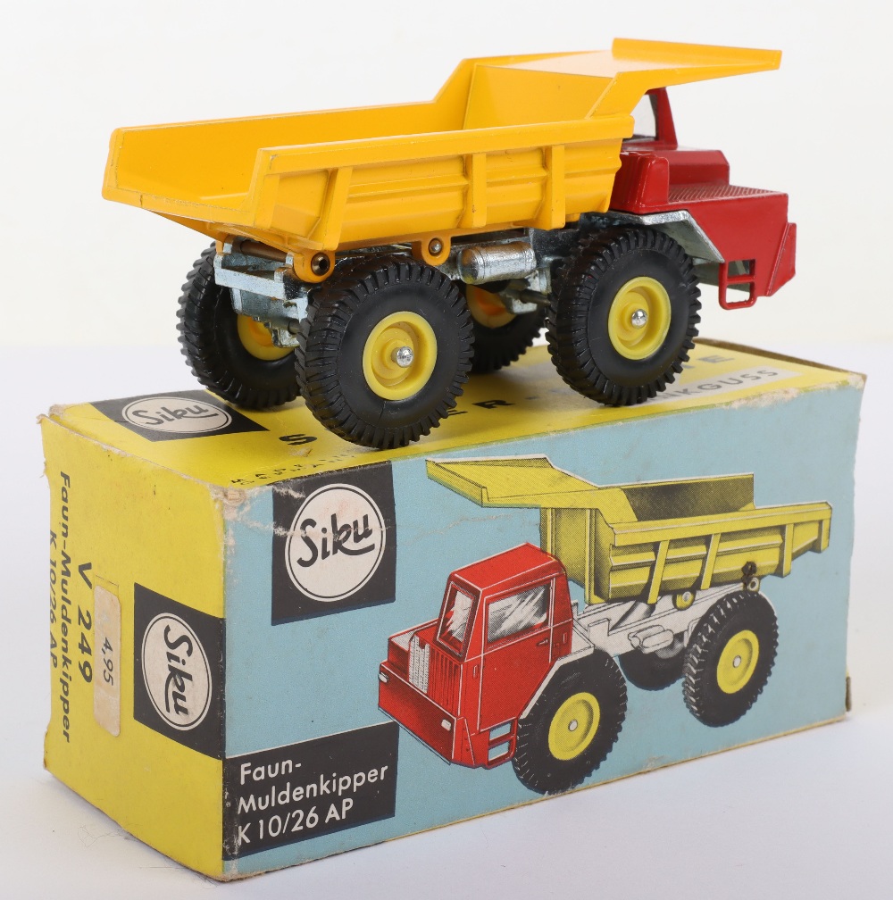 Siku (Germany) V 249 Faun Dump Truck - Image 2 of 3