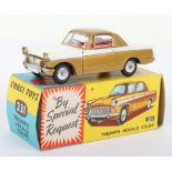 Corgi Toys 231 Triumph Herald Coupé gold/white