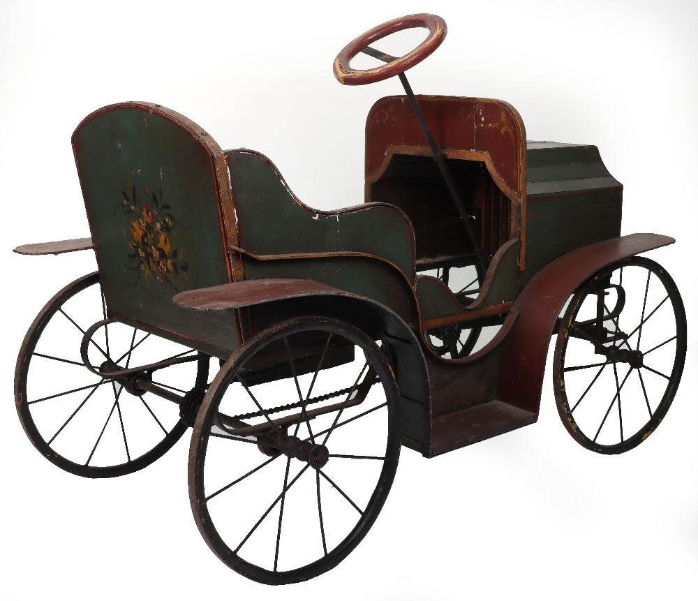 A fine Edwardian wooden vintage child’s chain driven pedal car, probably English circa 1910 - Image 6 of 8