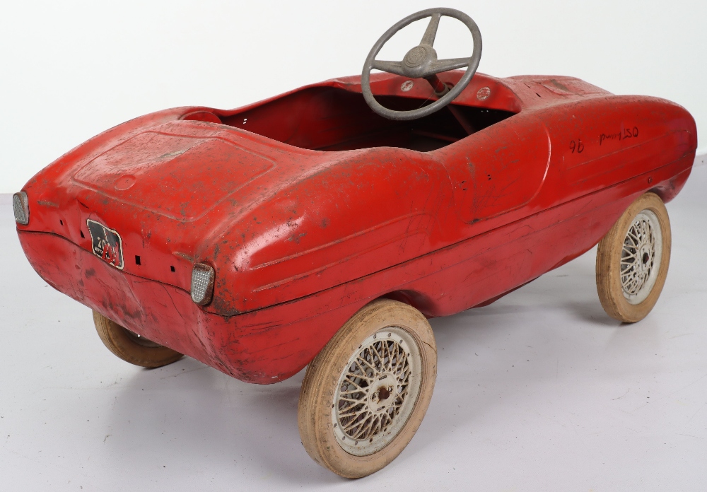 A rare Giordani Sports child’s pedal car, Italian 1950s - Image 5 of 8